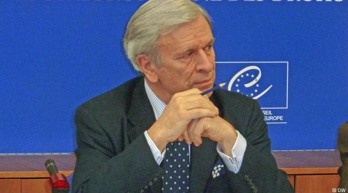 Председатель Европейского суда по правам человека — Николас Братза (Британия)