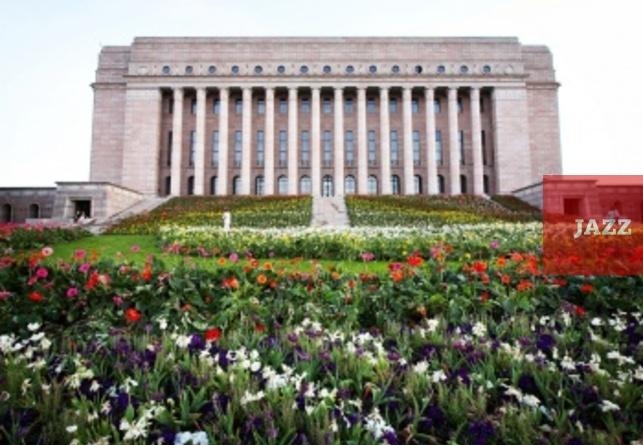 Здание Парламента в Хельсинки